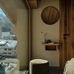 Sandhof ليش ام ارلبرغ