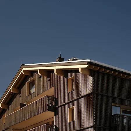 Sandhof Apartment *